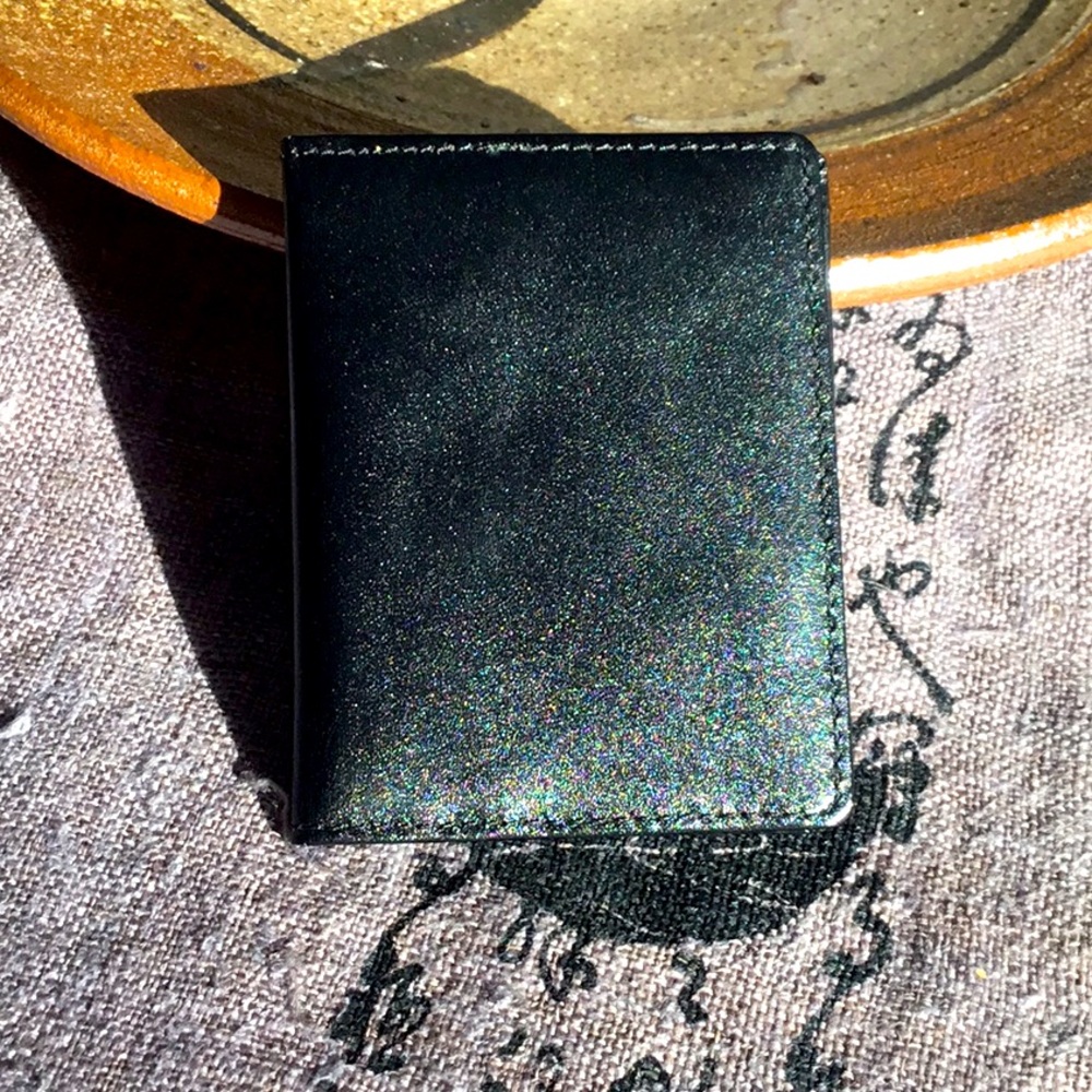 🌸3 for 20🌸 EUC Danier Leather Cardholder